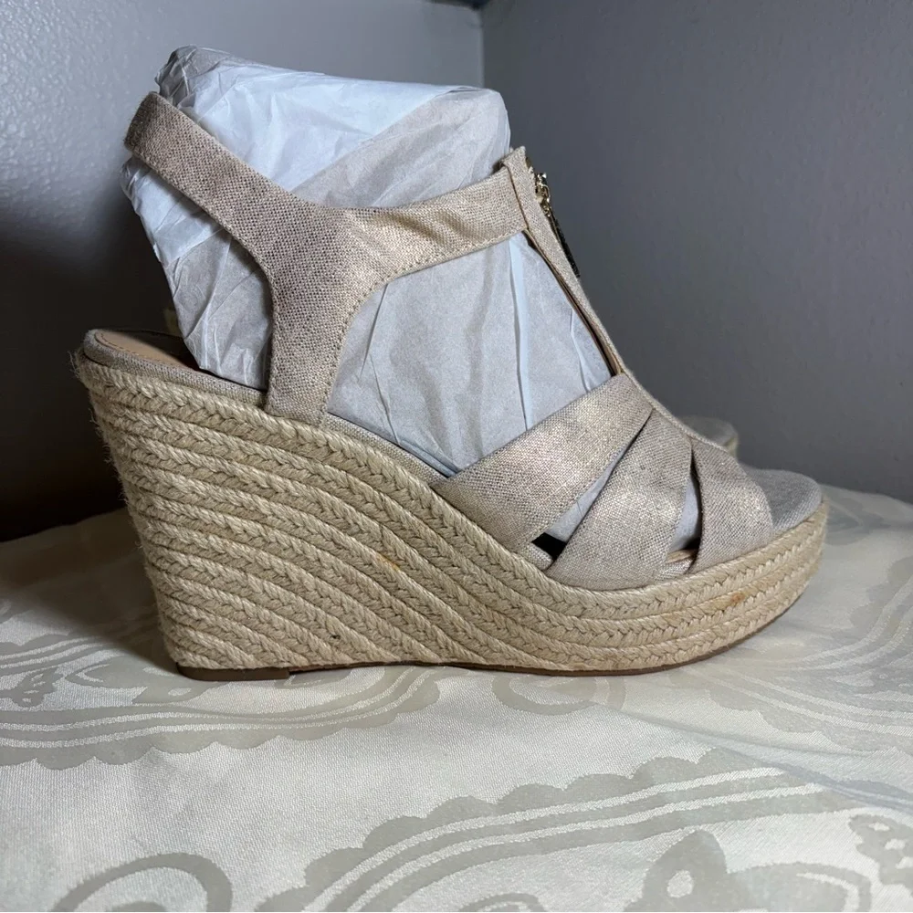 Michael Kors elegant cream